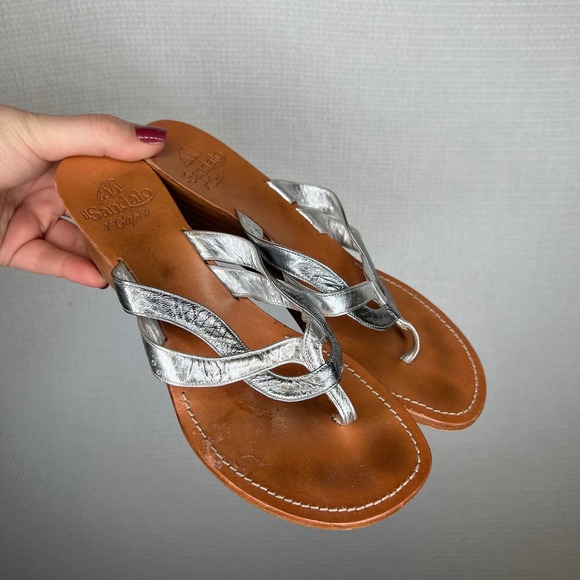 Il Sandalo of Capri Silver Metallic Leather Wedge Thong Sandals Womens Size 37